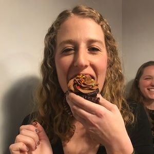 Meet your Posher, Stacey